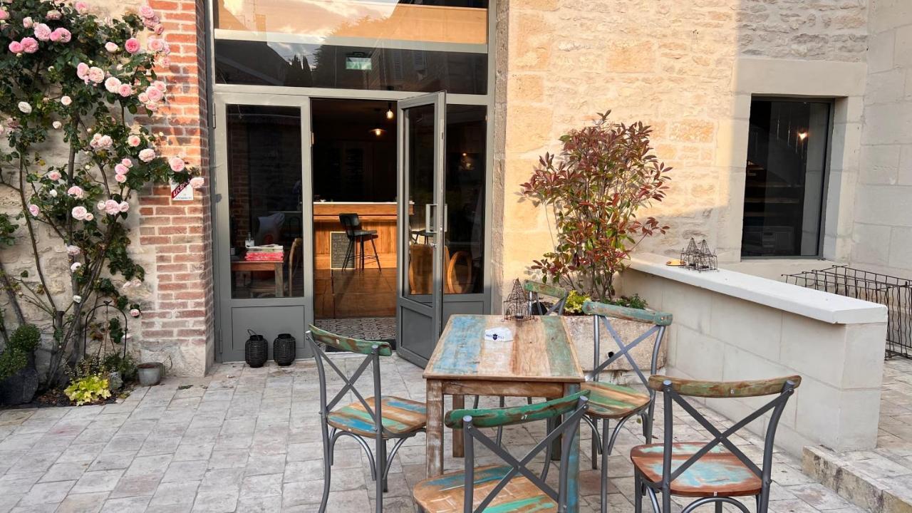 L'Artelier Dans Ma Cour Panzió Hermonville Kültér fotó